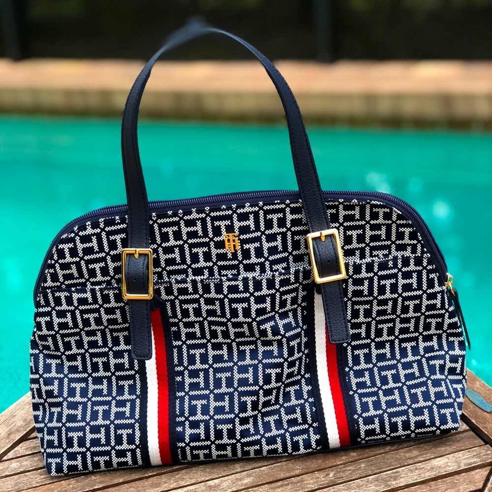 Tommy Hilfiger purse